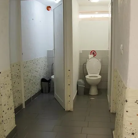 Hostel Trigona &