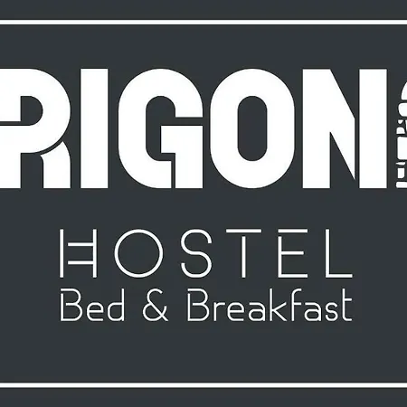 Hostel Trigona & Gjirokastra