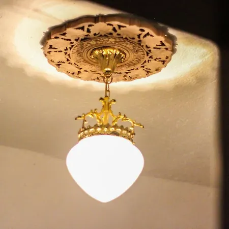 Hostel Trigona & Gjirokastra